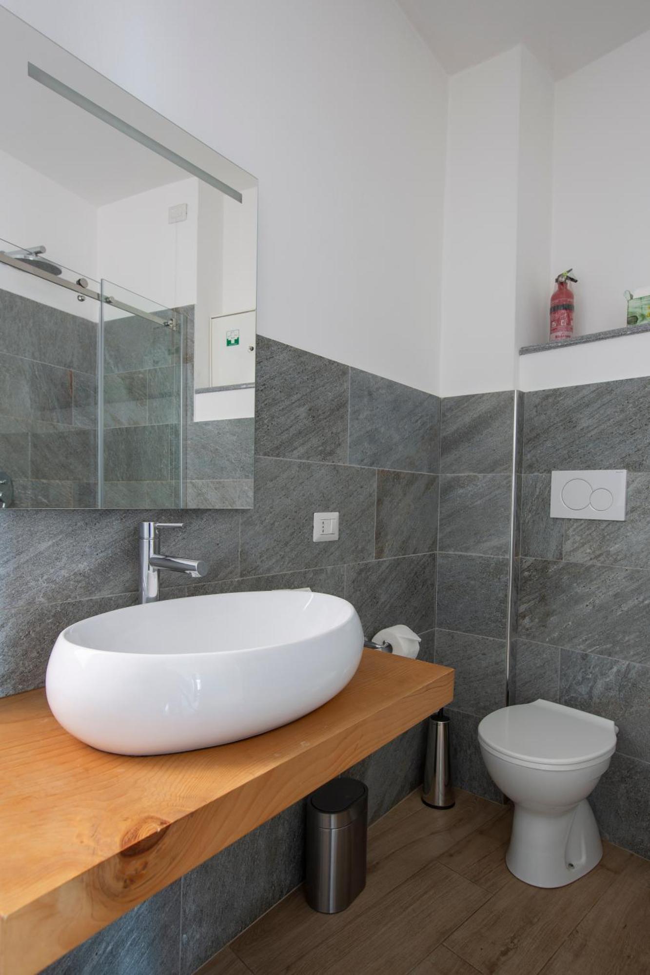 Apartment Laghee Беллано Екстер'єр фото