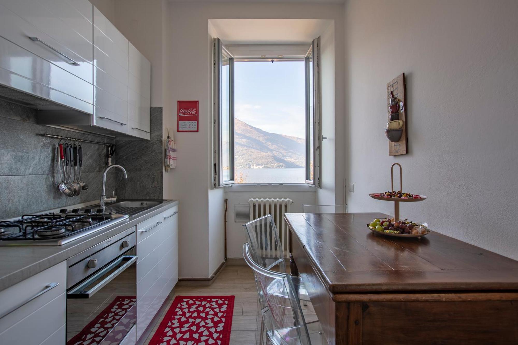 Apartment Laghee Беллано Екстер'єр фото
